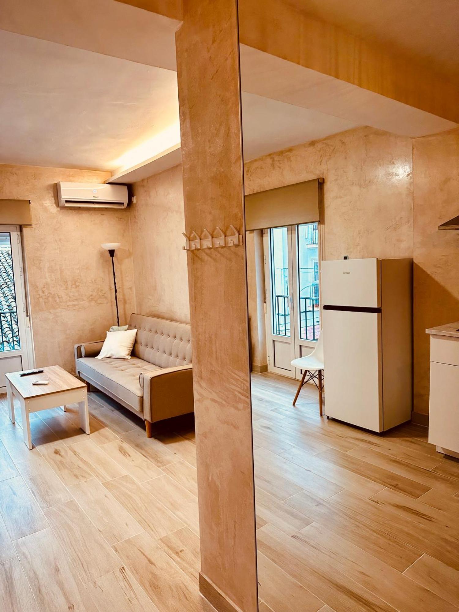 Cherry Jacuzzi Apartment Ronda Exterior foto